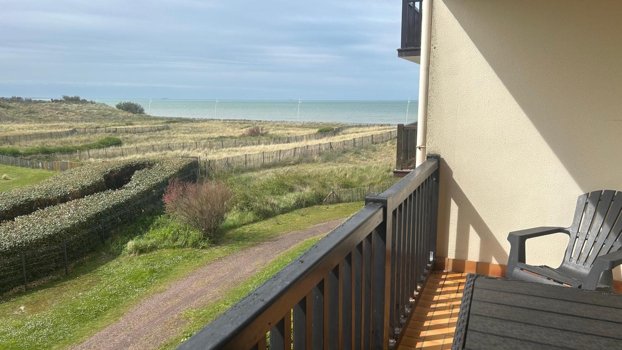 Cabourg-La Mer A Vos Pieds Et La Thalasso A 50 M Buitenkant foto
